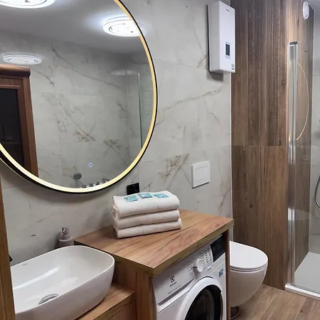 דירה Centrum Z Sauna I Jacuzzi מידזיזדרויה